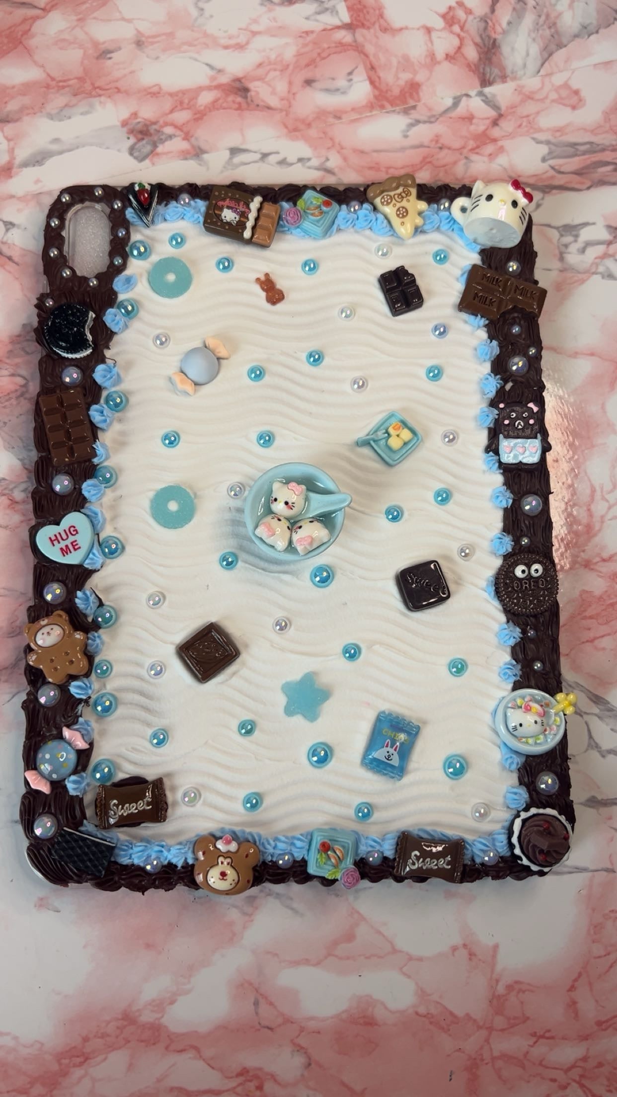 Custom Decoden Ipad Case 🧁💕