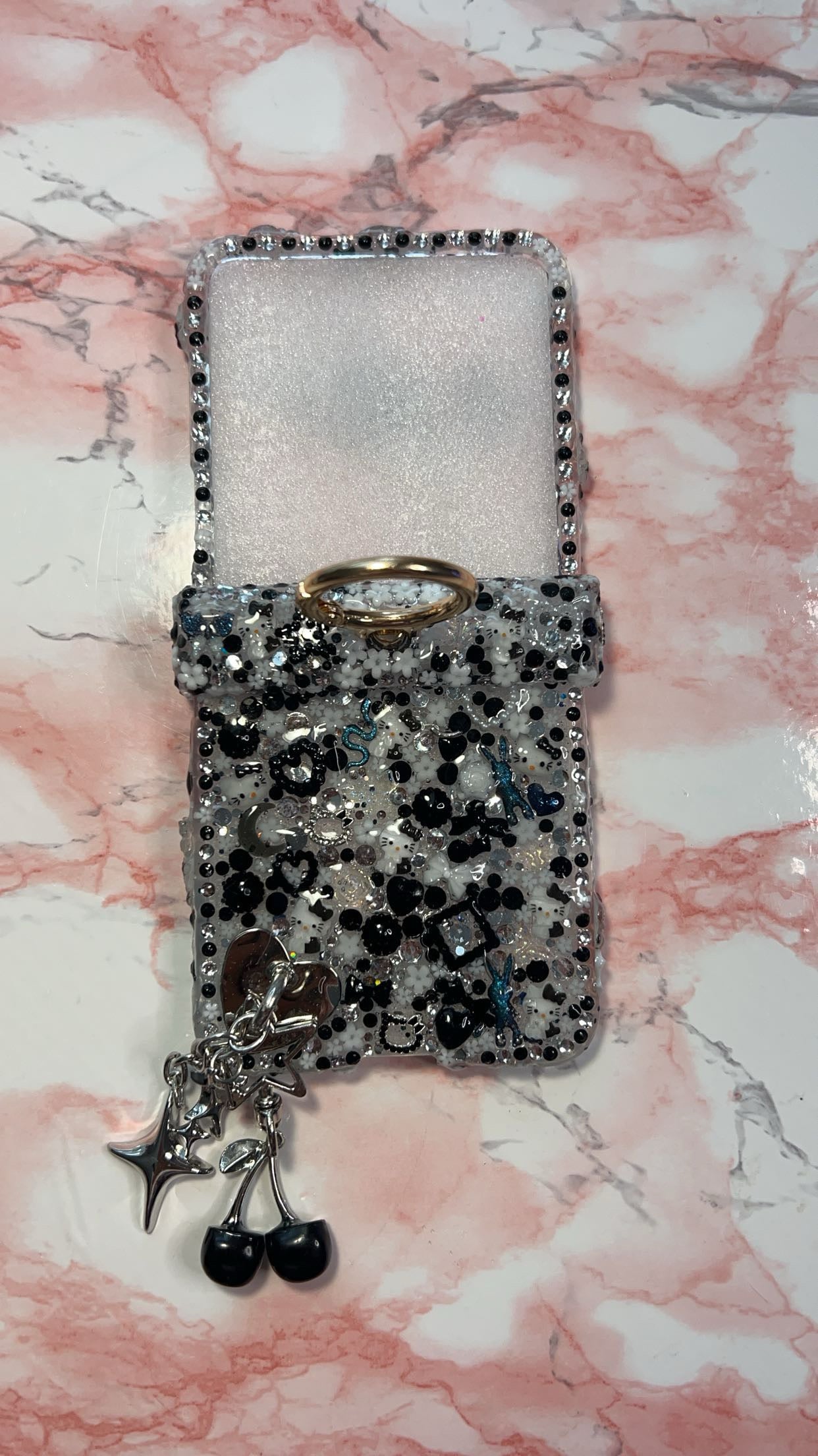 Custom phone junk case